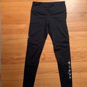 Virus Leggings